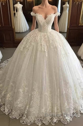 Long Ball Gown V-Neck Lace Tulle Wedding Dresses